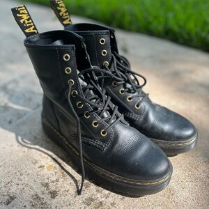 Dr. Martens